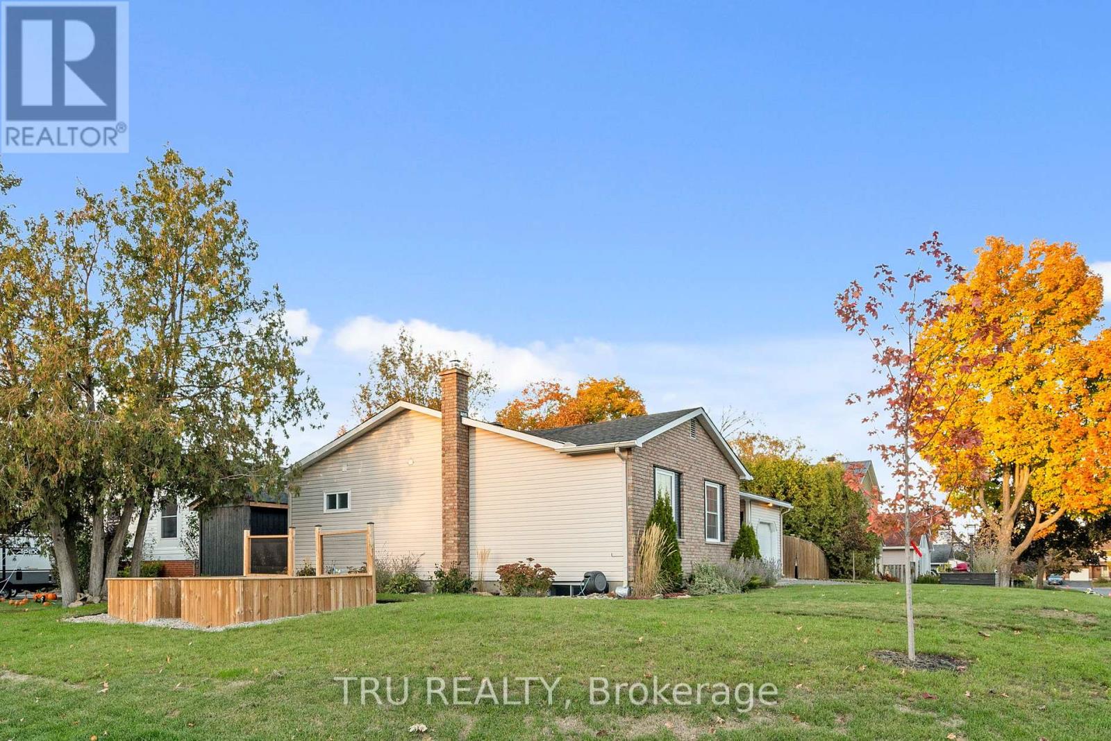27 Duncan Street, Carleton Place, Ontario  K7C 3W4 - Photo 49 - X12467457