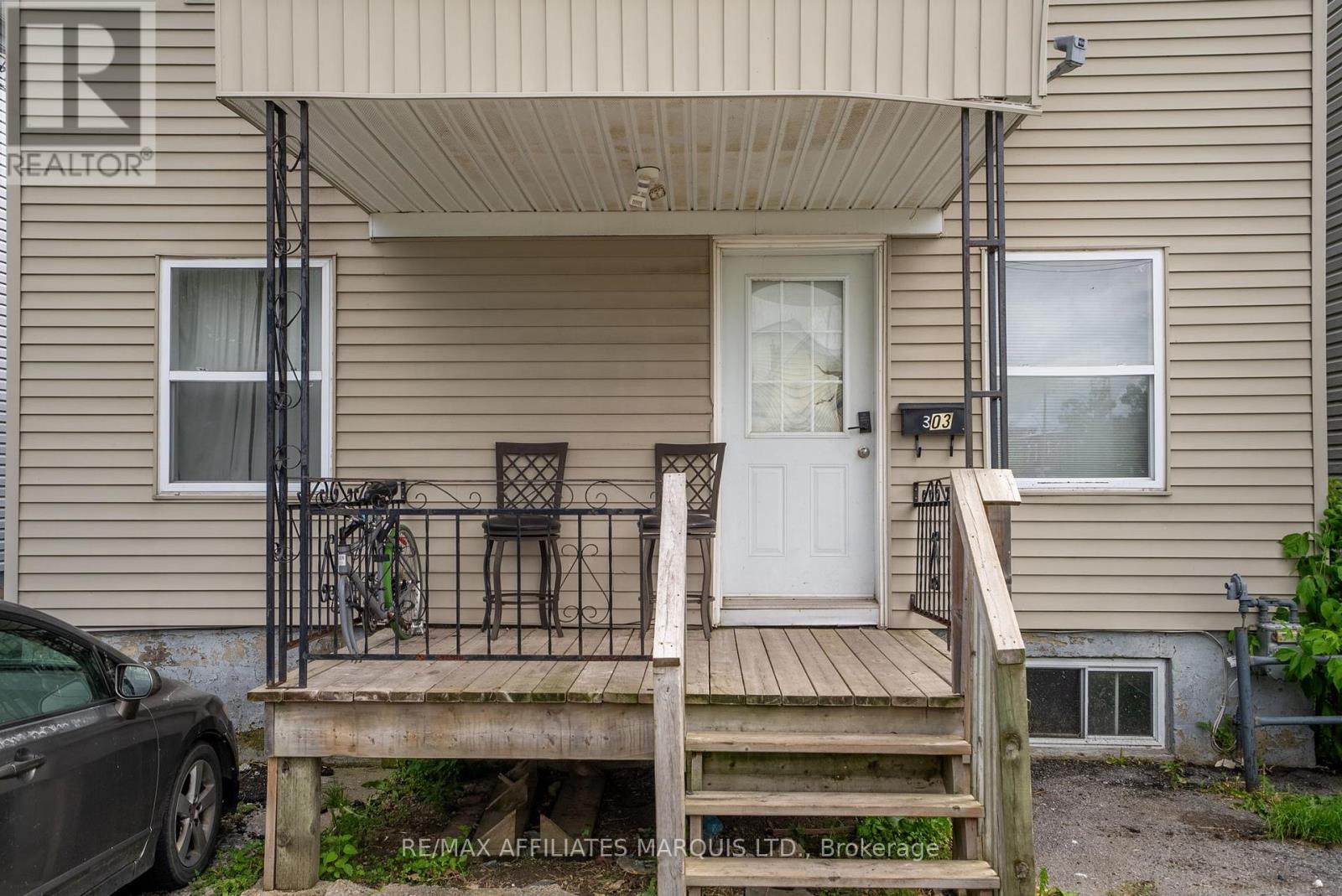 303 Guy Street, Cornwall, Ontario  K6H 4V3 - Photo 3 - X12467459