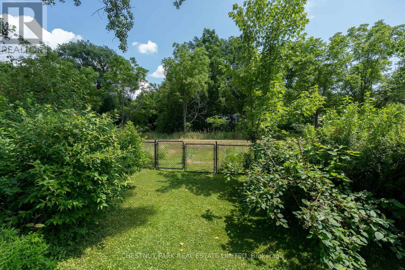 9 East Mary Street, Prince Edward County (Picton), Ontario  K0K 2T0 - Photo 42 - X12467460