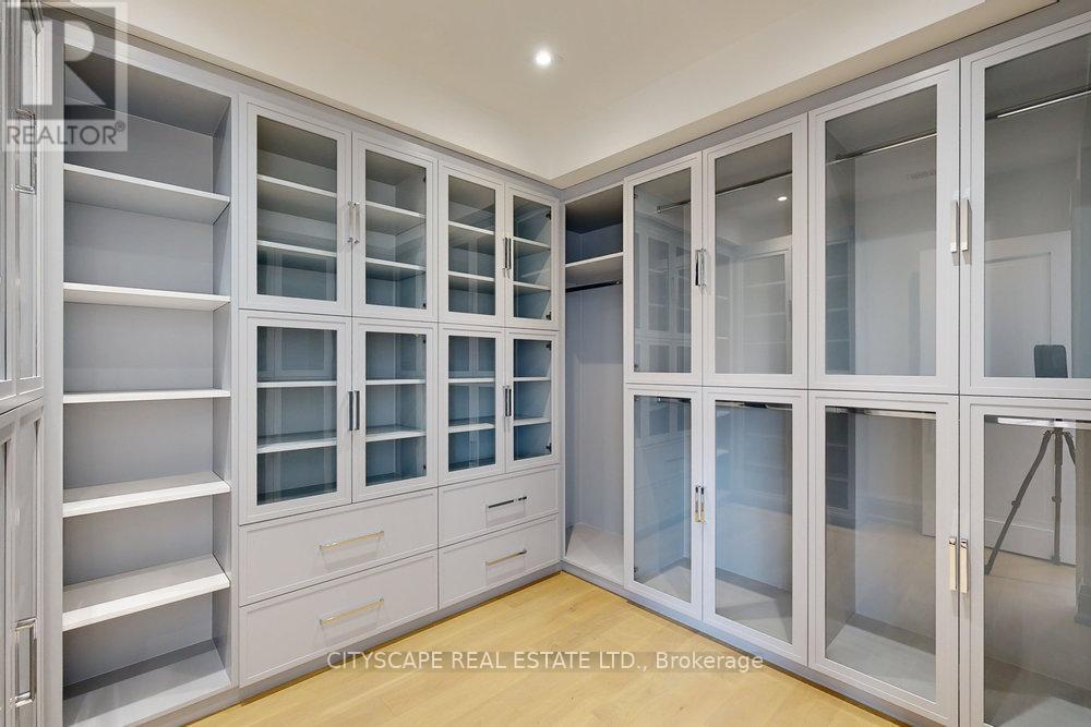 81a Oriole Road, Toronto, Ontario  M4V 2G2 - Photo 24 - C12467403
