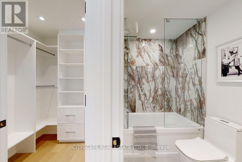 81a Oriole Road, Toronto, Ontario  M4V 2G2 - Photo 28 - C12467403