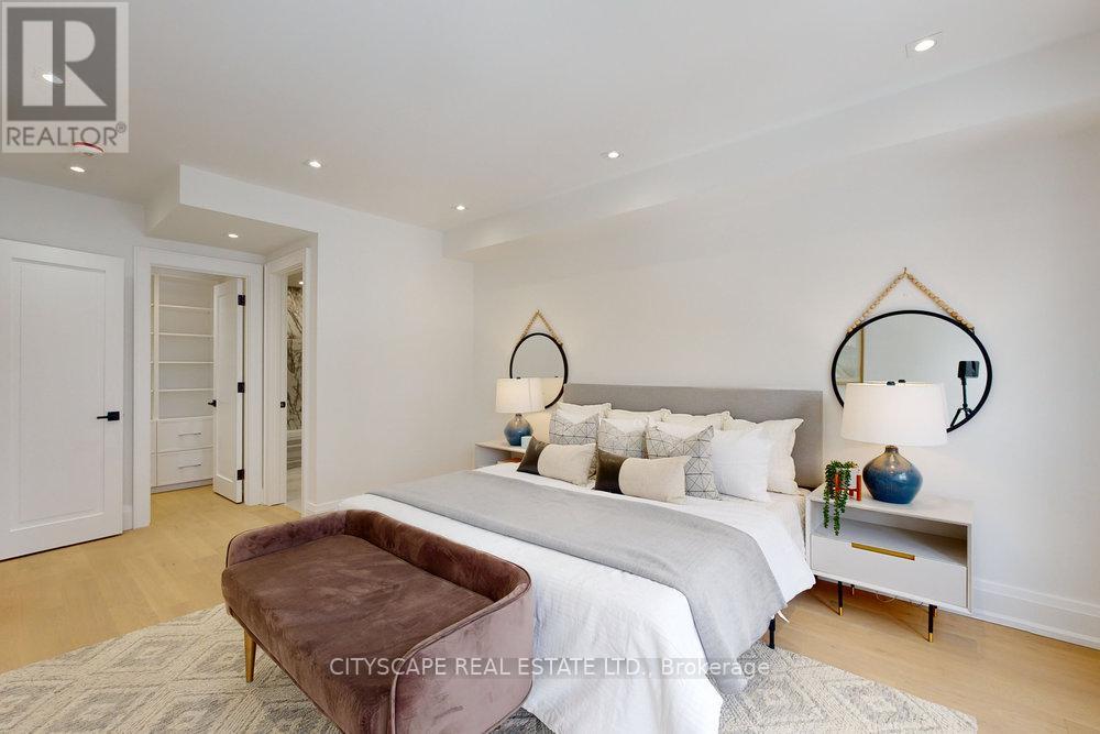 81a Oriole Road, Toronto, Ontario  M4V 2G2 - Photo 30 - C12467403