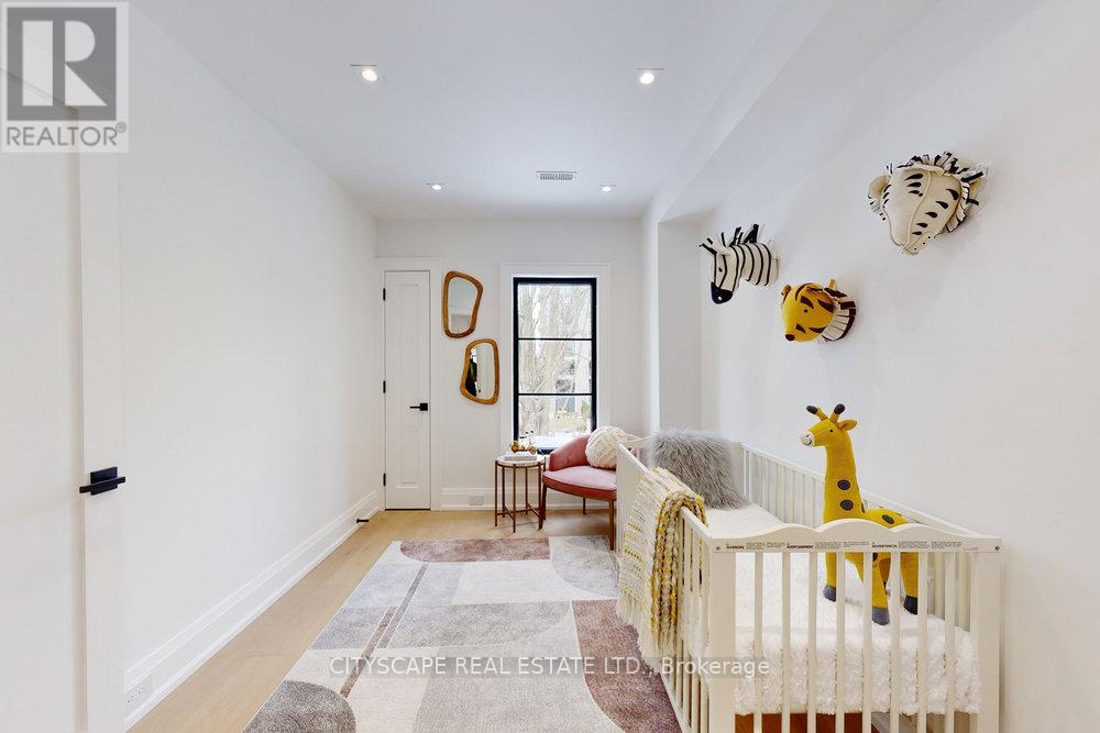 81a Oriole Road, Toronto, Ontario  M4V 2G2 - Photo 33 - C12467403