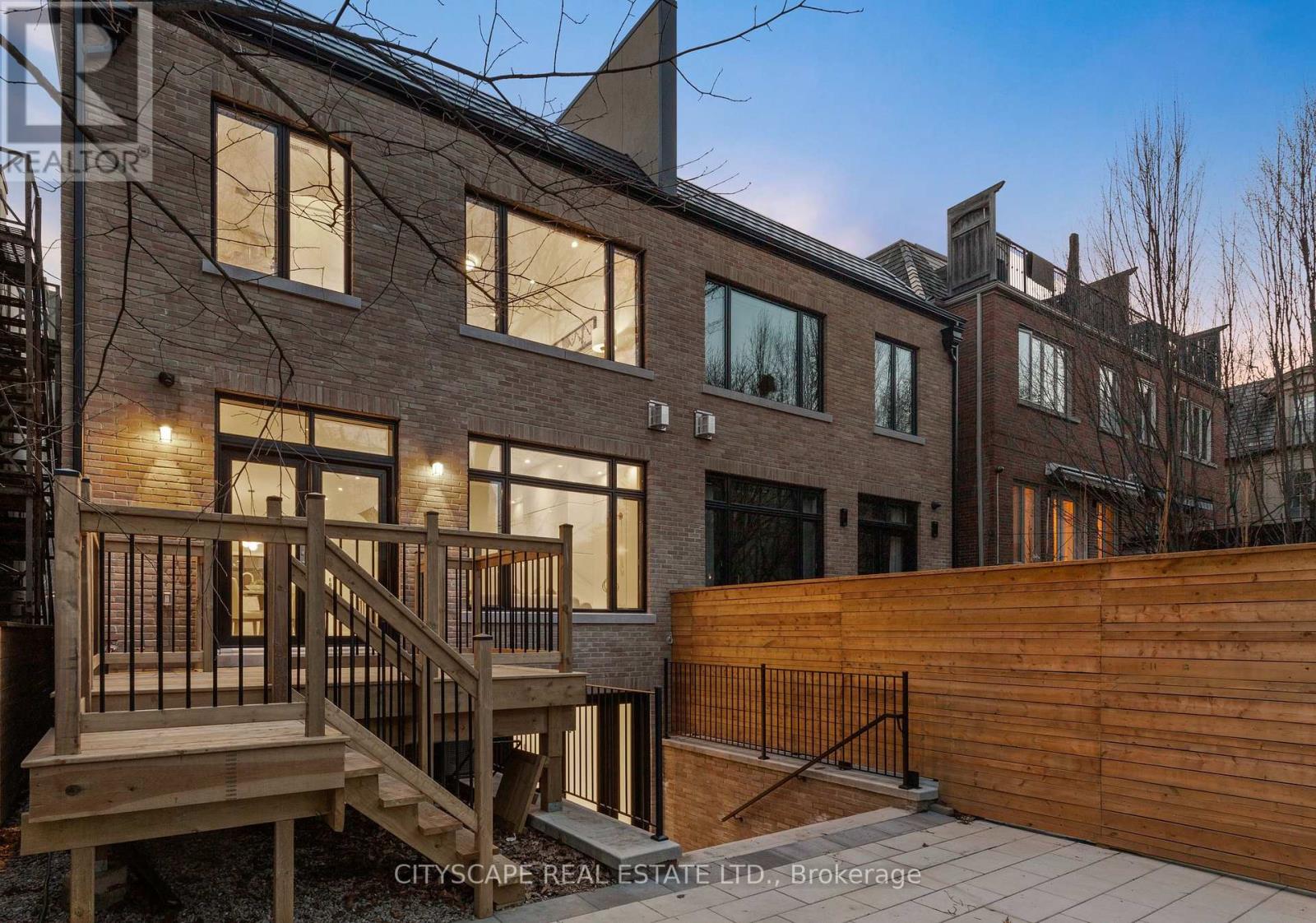 81a Oriole Road, Toronto, Ontario  M4V 2G2 - Photo 39 - C12467403
