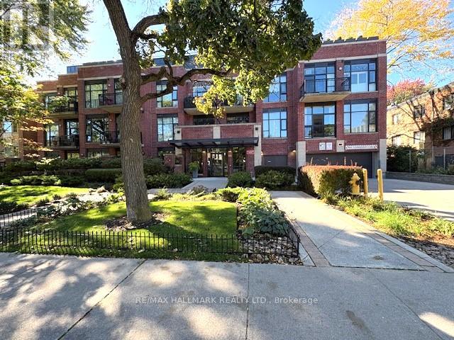 313 - 66 KIPPENDAVIE AVENUE, Toronto, Ontario