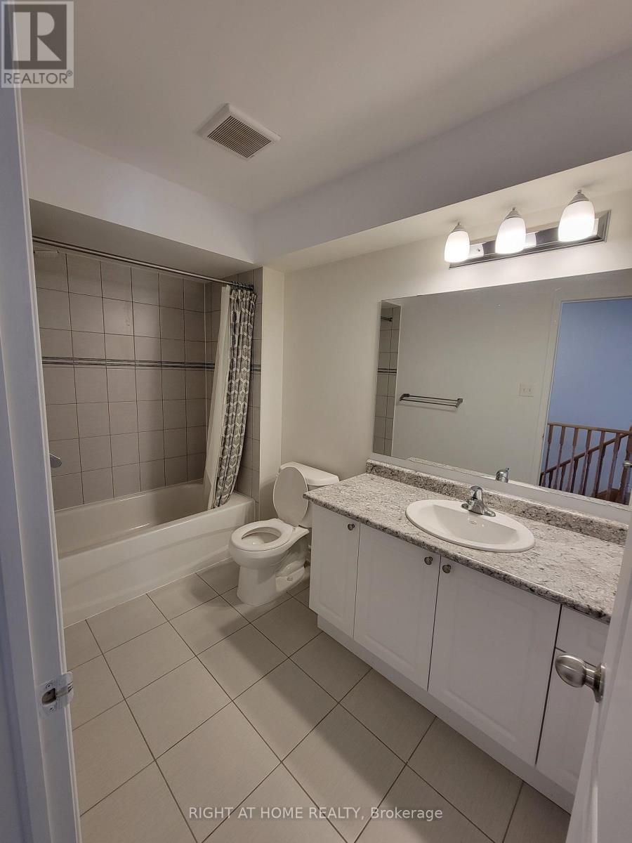 48 Filly Path, Oshawa, Ontario  L1L 0K9 - Photo 12 - E12467438