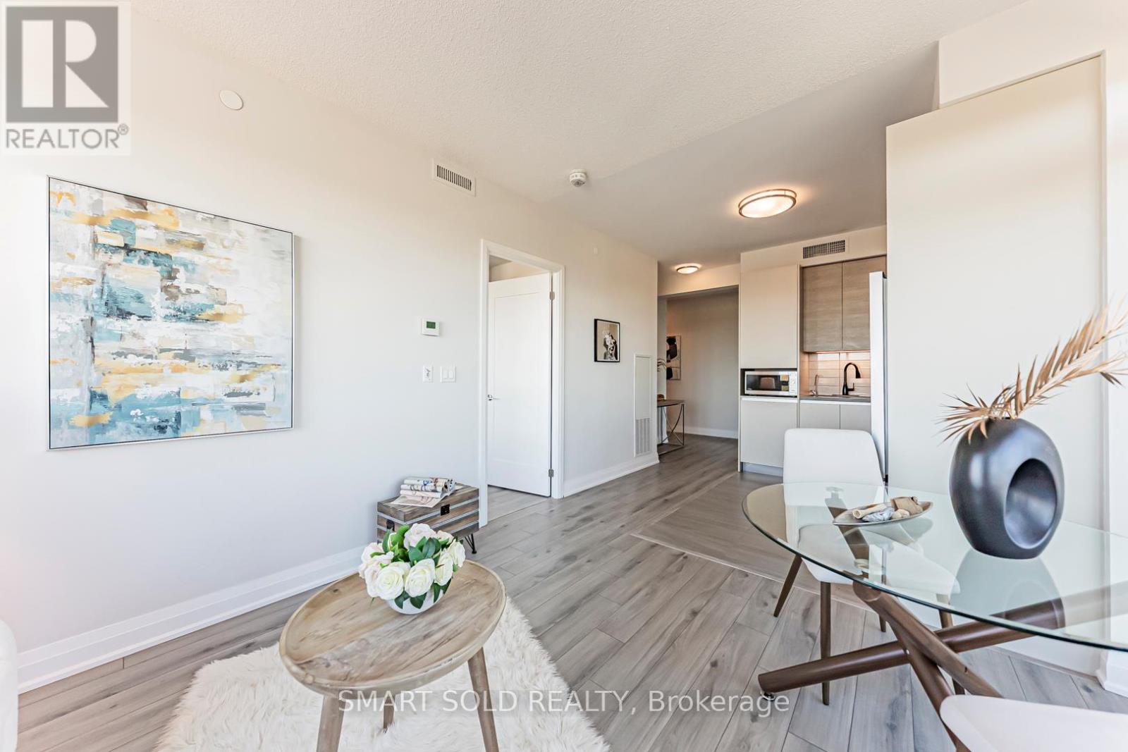 1012 - 398 Hwy 7 E, Richmond Hill, Ontario  L4B 0G6 - Photo 10 - N12467396
