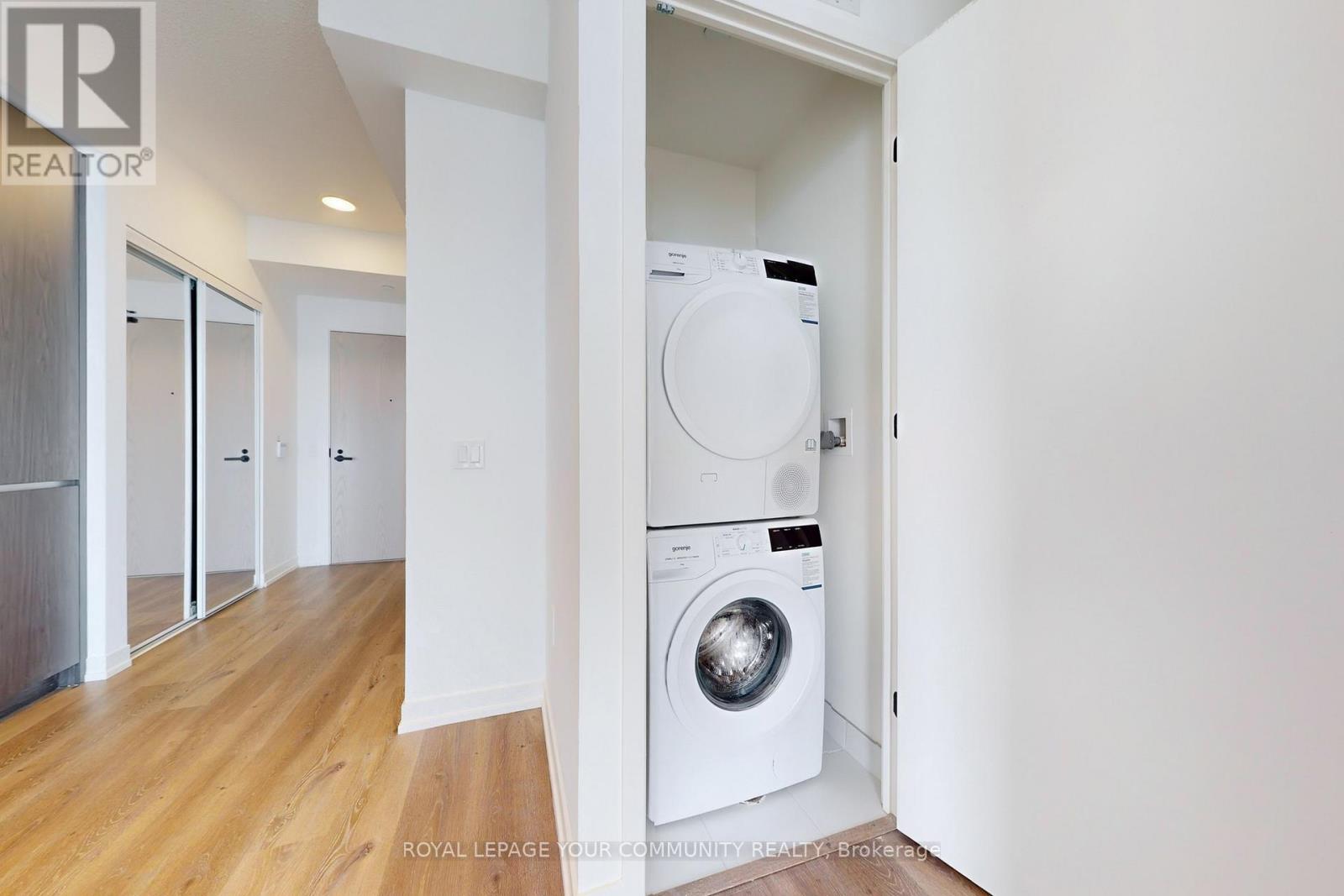 4508 - 28 Interchange Way, Vaughan, Ontario  L4K 0P8 - Photo 16 - N12467398