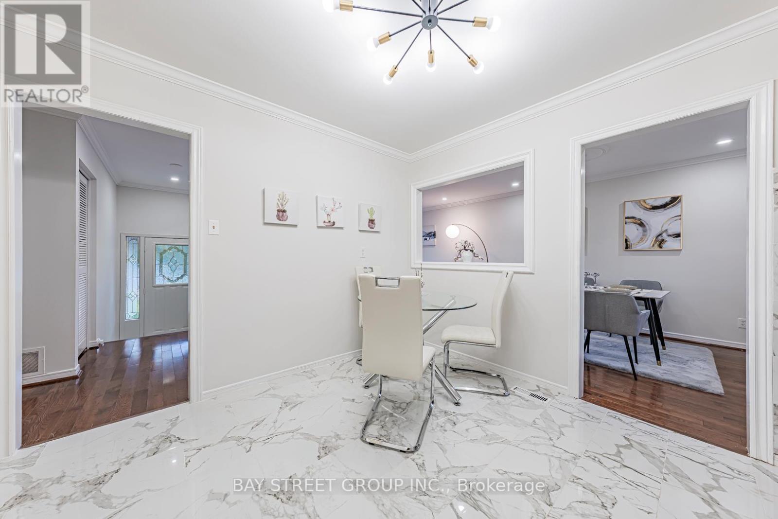 4 Sir Brandiles Place, Markham, Ontario  L3P 2Z5 - Photo 13 - N12467425