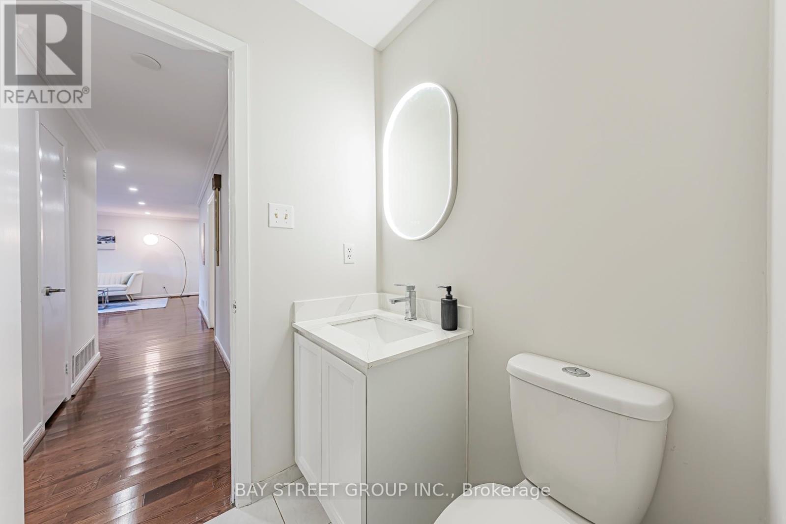 4 Sir Brandiles Place, Markham, Ontario  L3P 2Z5 - Photo 23 - N12467425