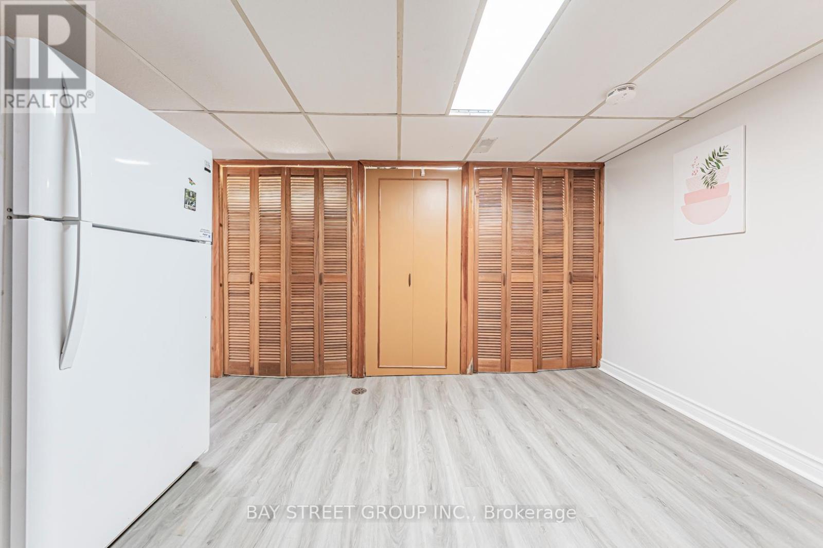 4 Sir Brandiles Place, Markham, Ontario  L3P 2Z5 - Photo 43 - N12467425