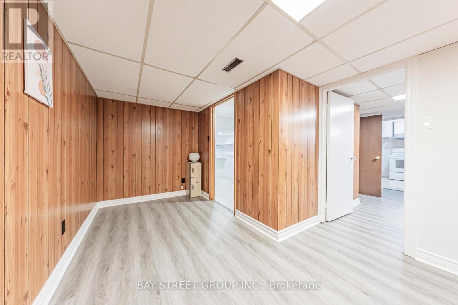 4 Sir Brandiles Place, Markham, Ontario  L3P 2Z5 - Photo 46 - N12467425