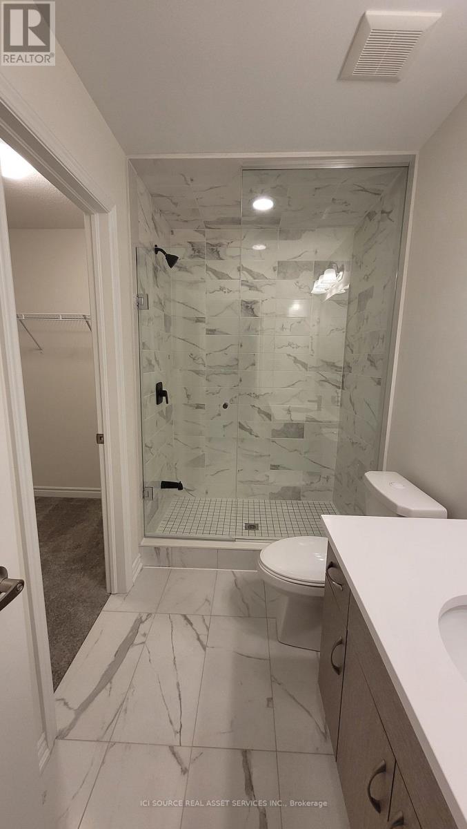 31 Thomas Frisby Jr Crescent, Markham, Ontario  L6C 3L1 - Photo 8 - N12467444