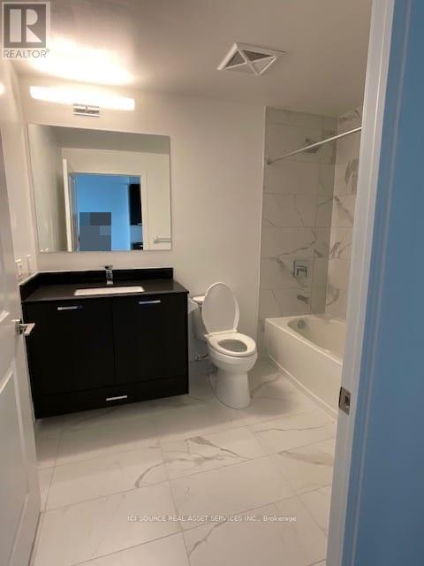 411 - 120 Eagle Rock Way, Vaughan, Ontario  L6A 5C2 - Photo 6 - N12467450
