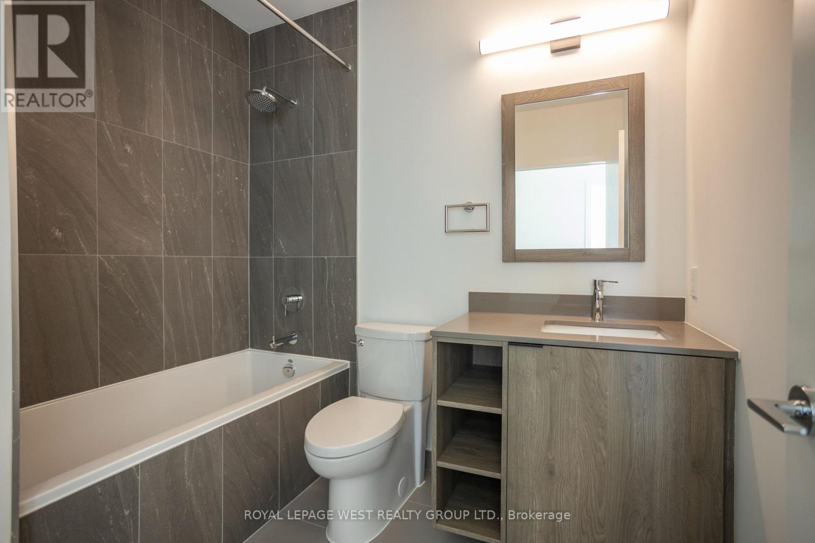203 - 1007 The Queensway, Toronto, Ontario  M8Z 6C7 - Photo 6 - W12467397