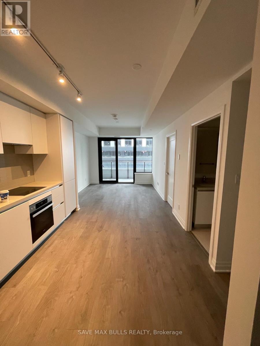 1806 - 4023 The Exchange, Mississauga, Ontario  L5B 0N4 - Photo 2 - W12467453