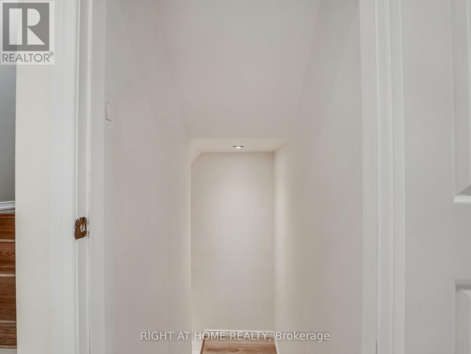 51 Cheevers Road, Brantford, Ontario  N3T 0K3 - Photo 38 - X12467419
