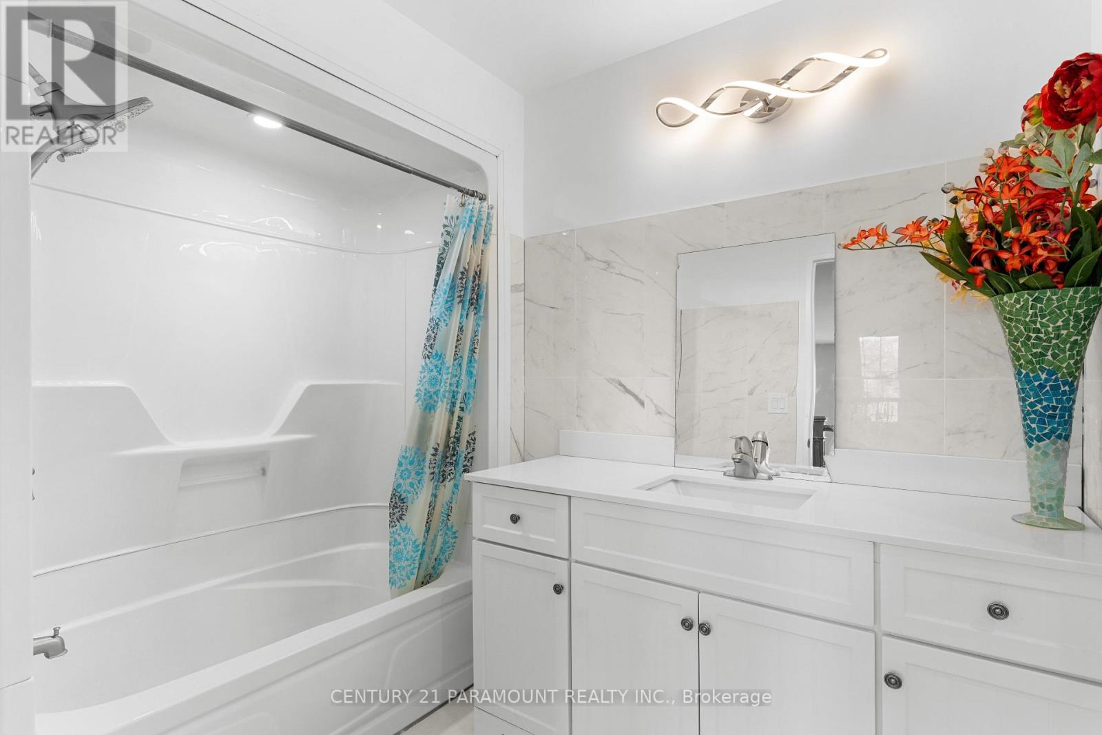 129 South Pelham Road, Welland, Ontario  L3B 5N8 - Photo 36 - X12467428