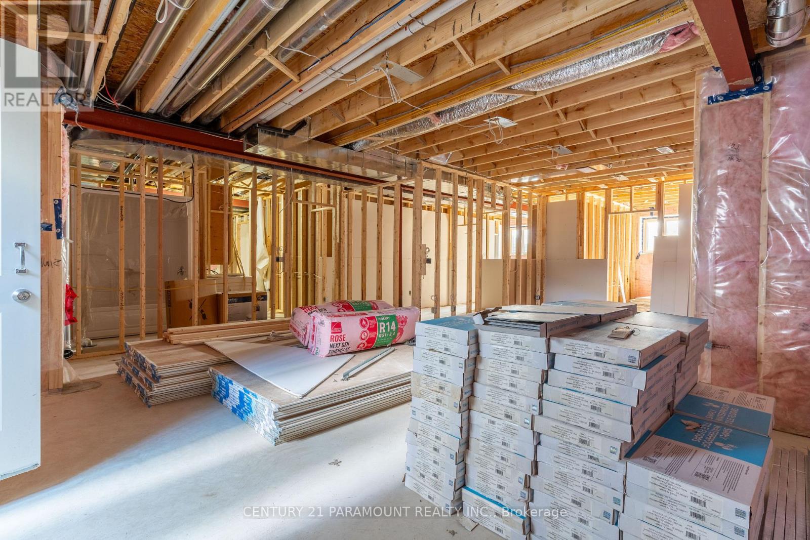 129 South Pelham Road, Welland, Ontario  L3B 5N8 - Photo 47 - X12467428