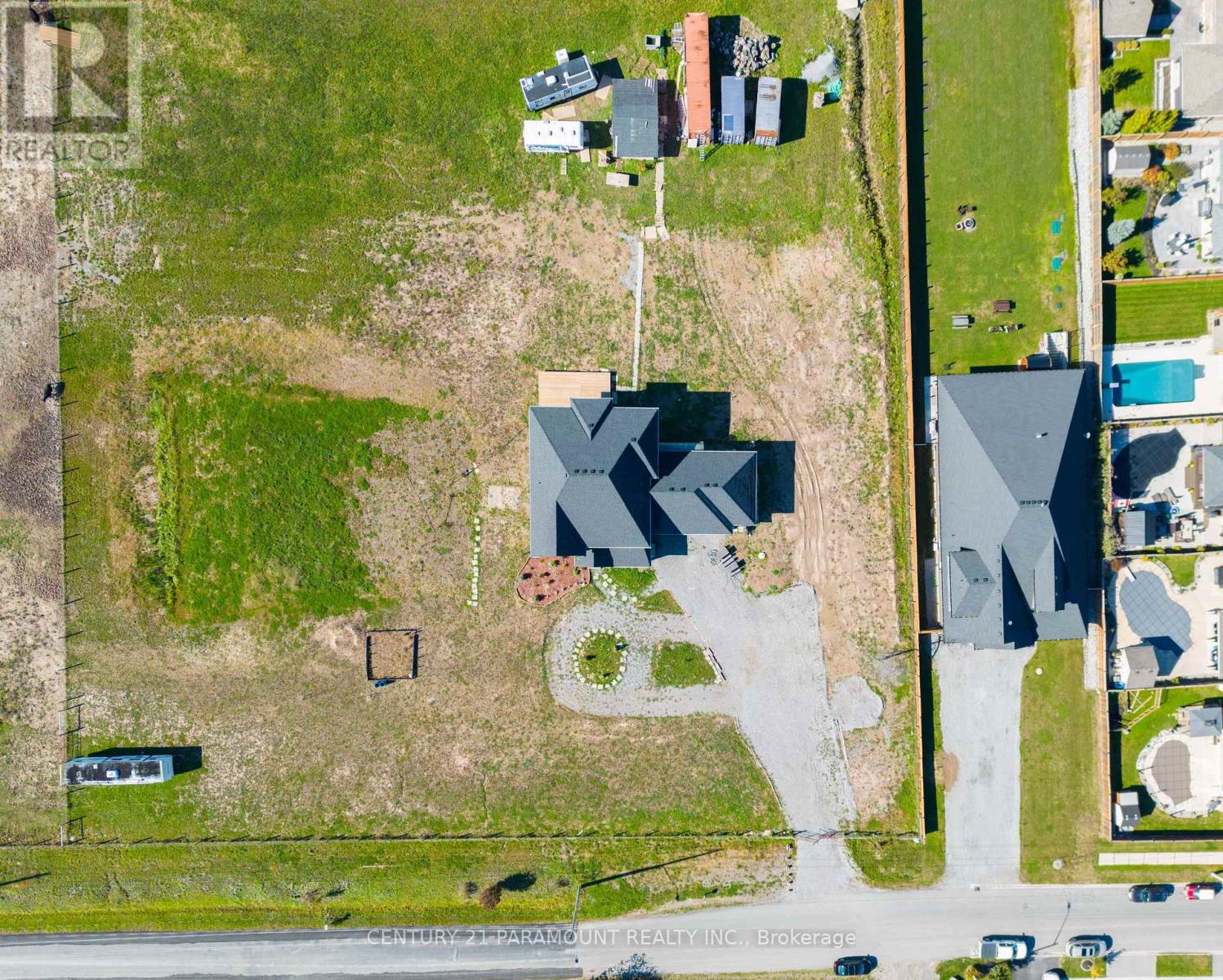 129 South Pelham Road, Welland, Ontario  L3B 5N8 - Photo 5 - X12467428