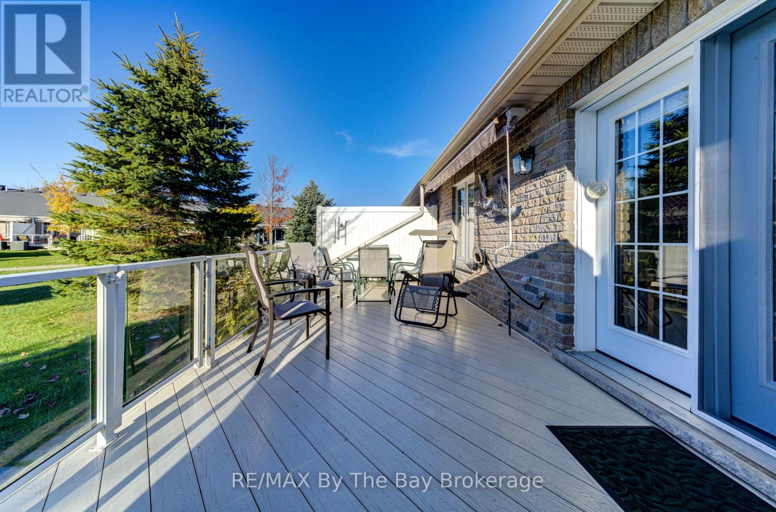 122 Greenway Drive, Wasaga Beach, Ontario  L9Z 0E6 - Photo 33 - S12467481