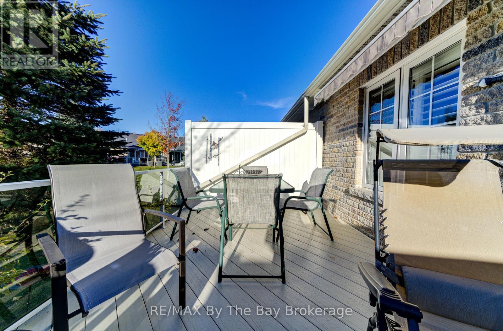 122 Greenway Drive, Wasaga Beach, Ontario  L9Z 0E6 - Photo 35 - S12467481