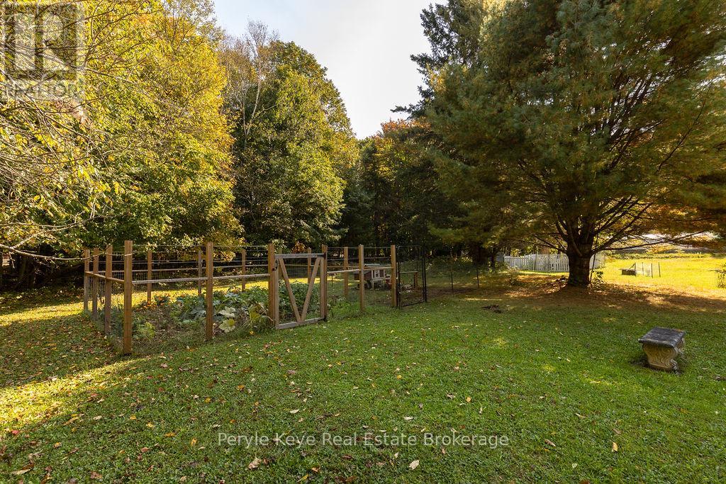 71 Deer Lake Road, Huntsville, Ontario  P0B 1L0 - Photo 16 - X12467485