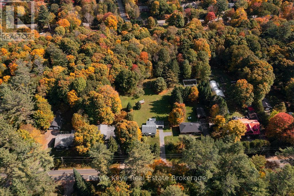 71 Deer Lake Road, Huntsville, Ontario  P0B 1L0 - Photo 7 - X12467485