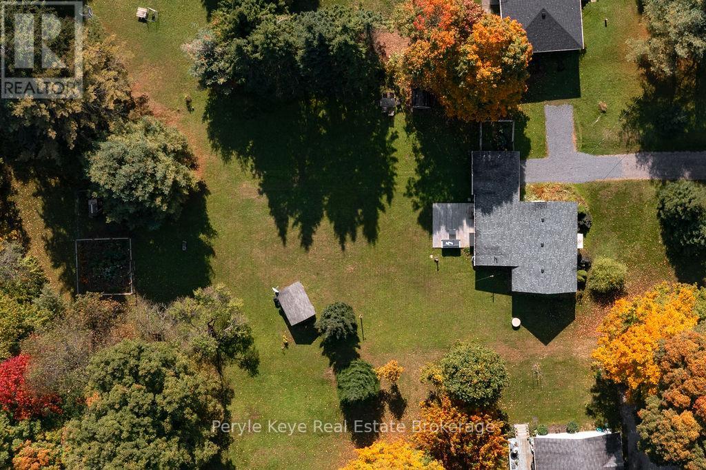 71 Deer Lake Road, Huntsville, Ontario  P0B 1L0 - Photo 9 - X12467485