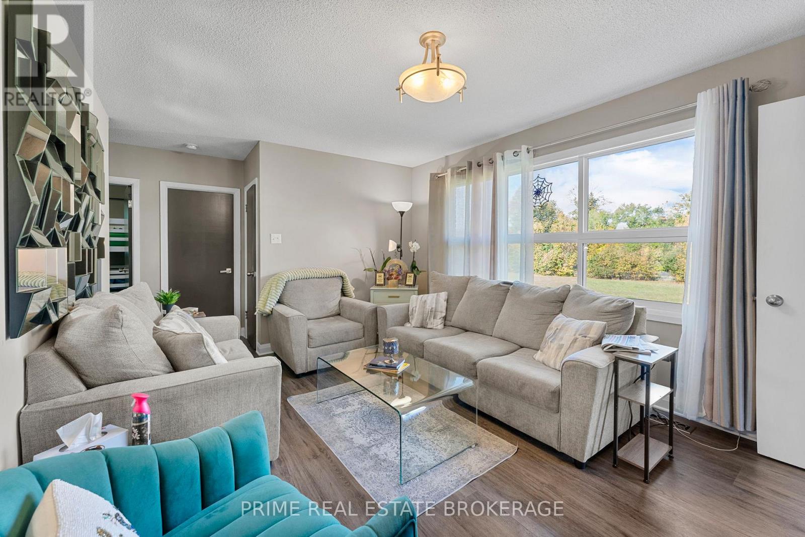 231 Greenwood Avenue, London South, Ontario  N6J 3G5 - Photo 18 - X12467479