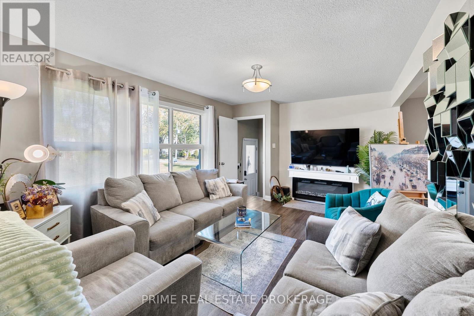231 Greenwood Avenue, London South, Ontario  N6J 3G5 - Photo 21 - X12467479