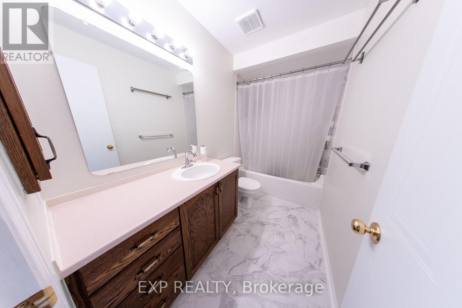 54 Sheppard's Glen Avenue, Ottawa, Ontario  K2M 2M9 - Photo 15 - X12467474