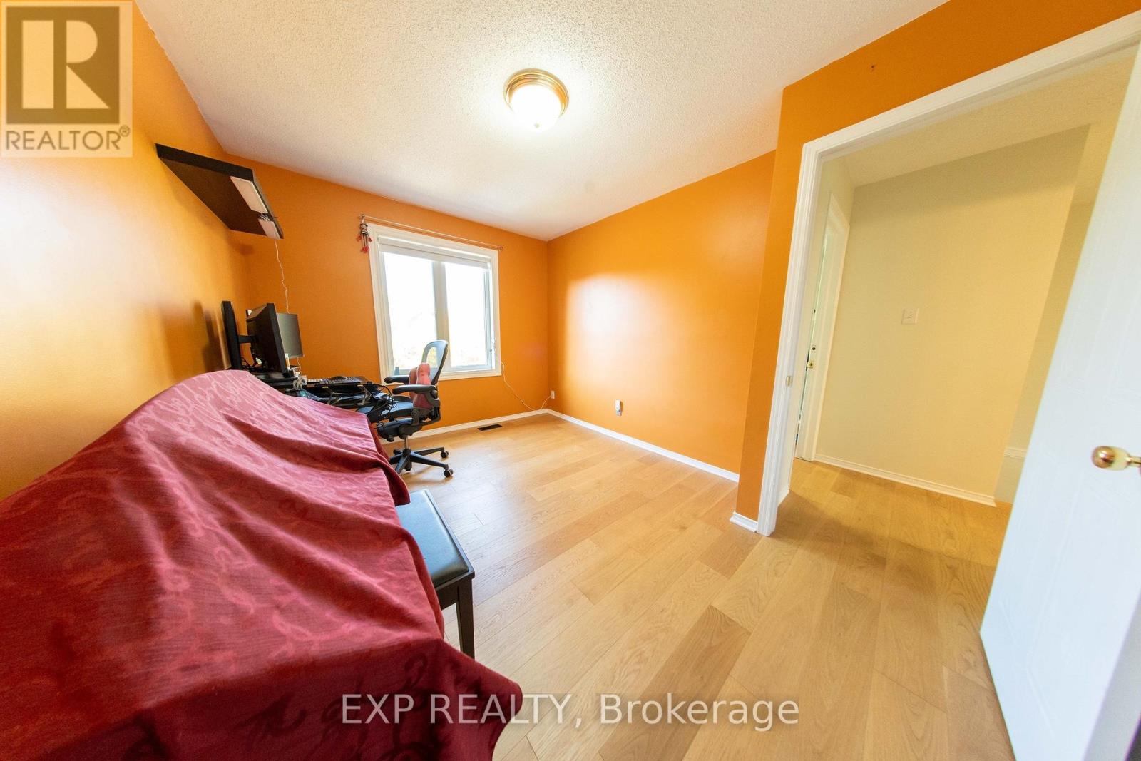 54 Sheppard's Glen Avenue, Ottawa, Ontario  K2M 2M9 - Photo 18 - X12467474