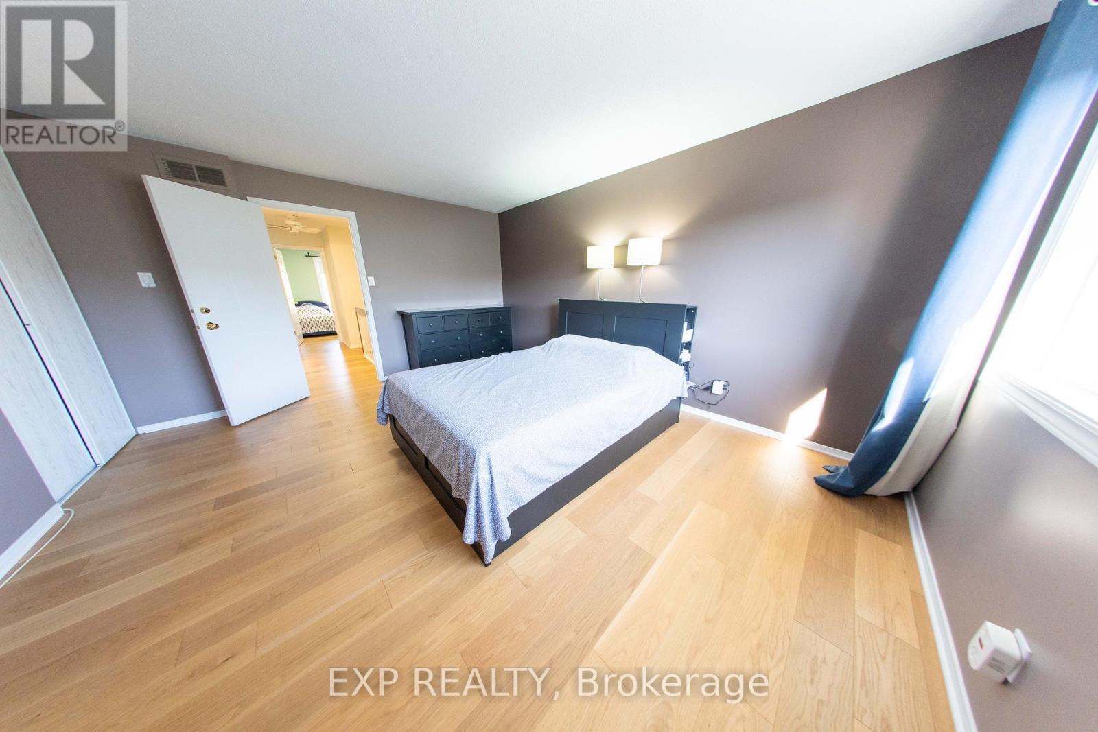 54 Sheppard's Glen Avenue, Ottawa, Ontario  K2M 2M9 - Photo 21 - X12467474