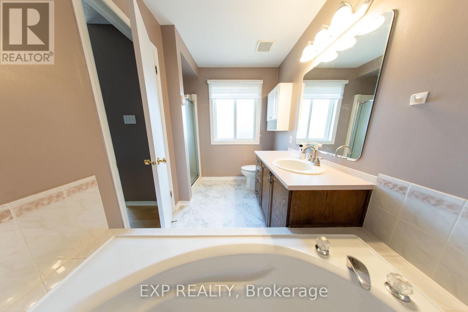 54 Sheppard's Glen Avenue, Ottawa, Ontario  K2M 2M9 - Photo 22 - X12467474