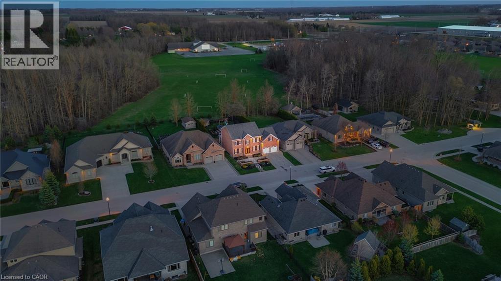 880 Wood Drive, Listowel, Ontario  N4W 0B7 - Photo 1 - 40756020