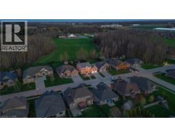 880 WOOD Drive, Listowel, Ontario