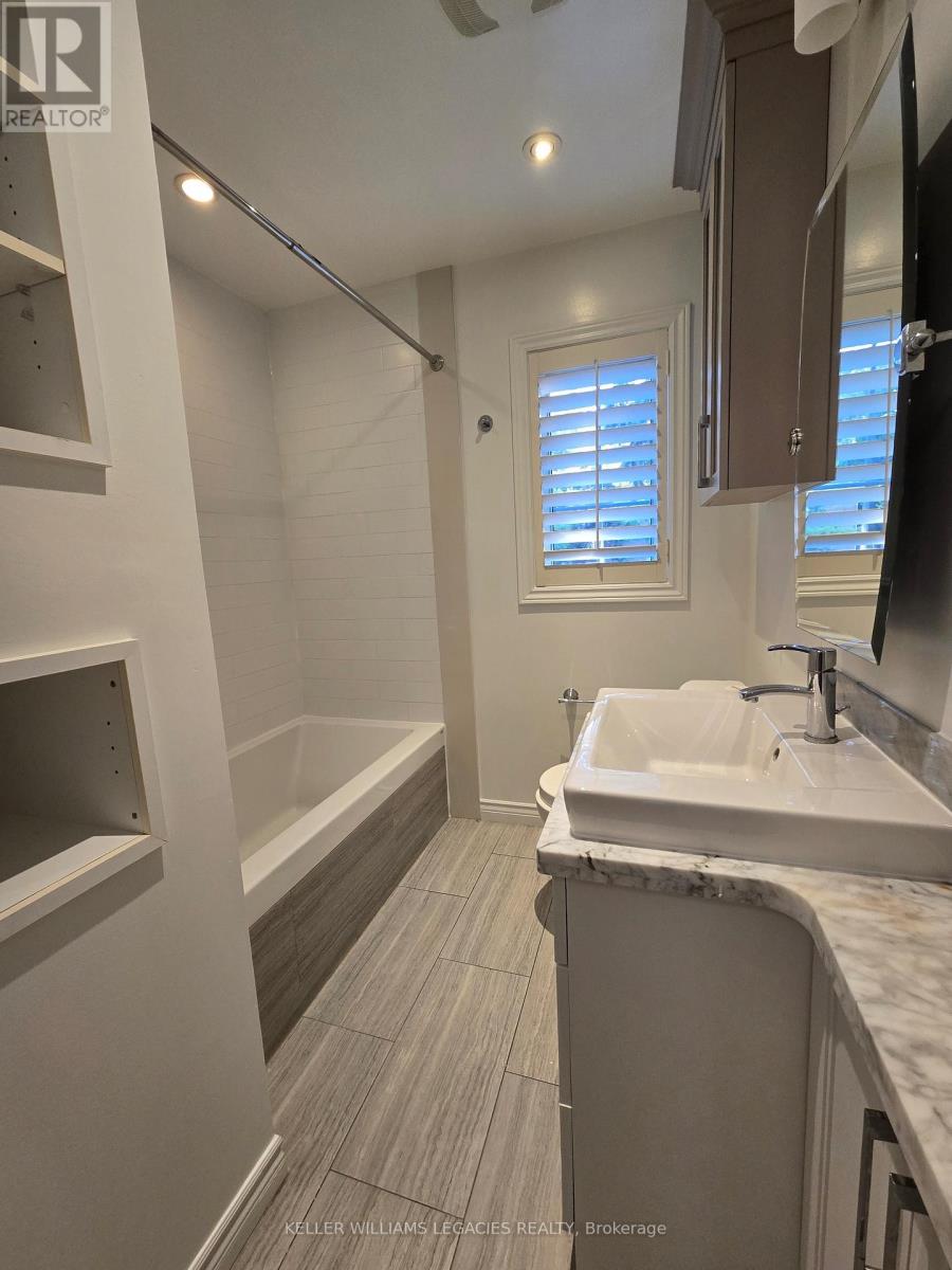 140 Bellefair Avenue, Toronto, Ontario  M4L 3T9 - Photo 19 - E12467477