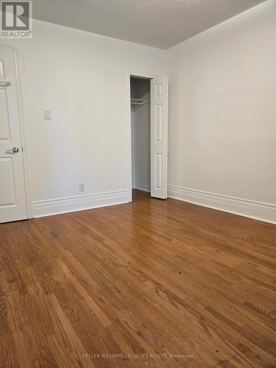 140 Bellefair Avenue, Toronto, Ontario  M4L 3T9 - Photo 22 - E12467477