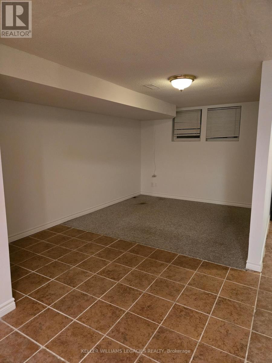 140 Bellefair Avenue, Toronto, Ontario  M4L 3T9 - Photo 25 - E12467477
