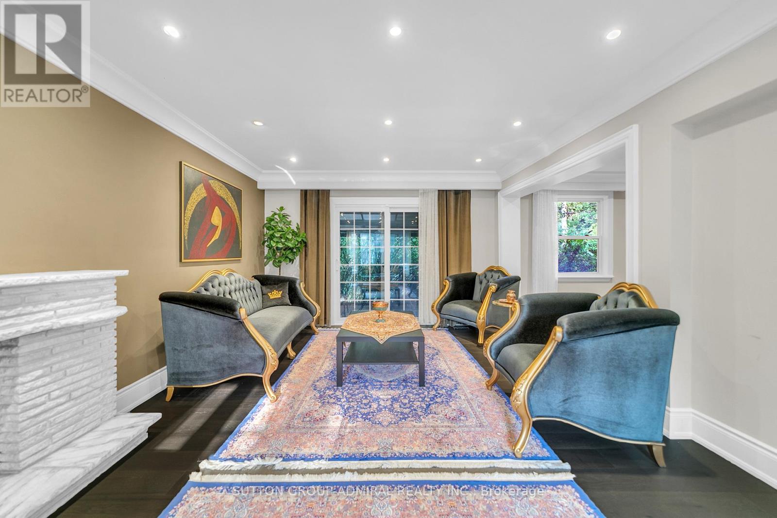 9 Elspeth Place, Markham, Ontario  L3T 1C5 - Photo 5 - N12467487