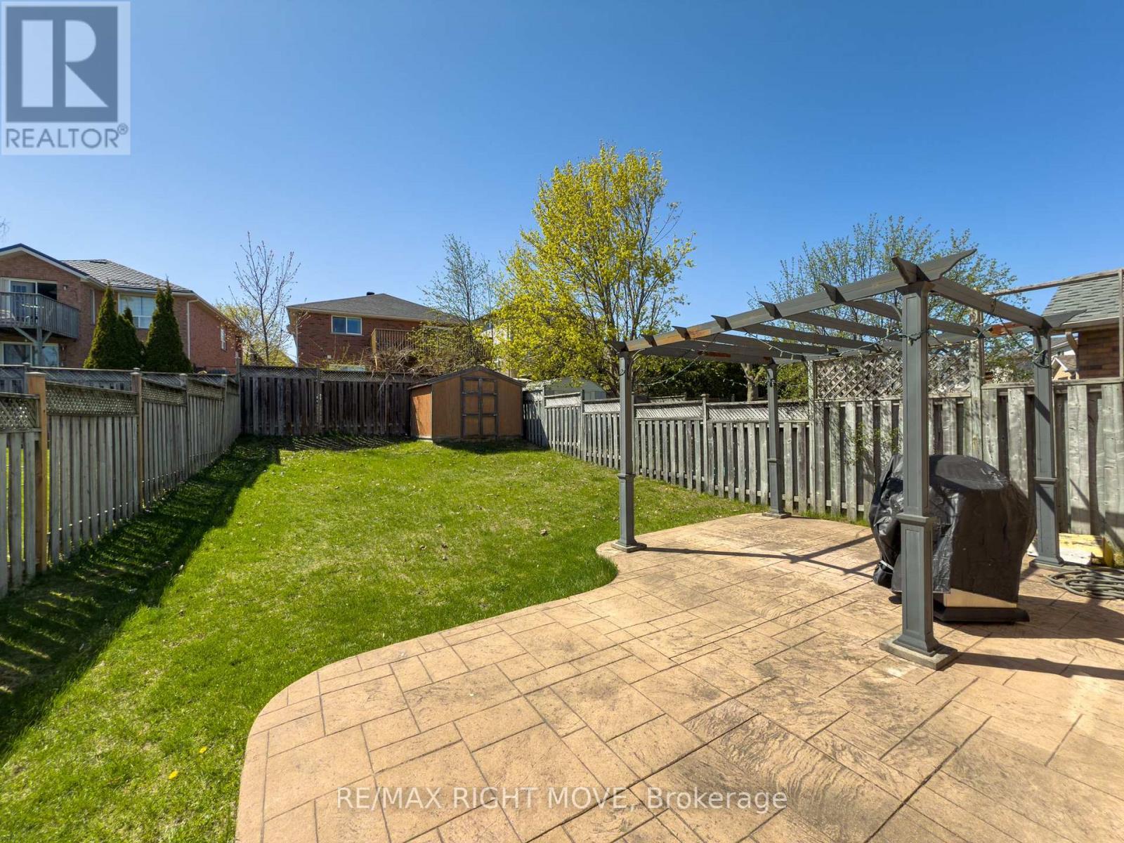 147 Julia Crescent, Orillia, Ontario  L3V 7X3 - Photo 9 - S12467465