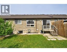 33 BANKSIDE Drive, Kitchener, Ontario