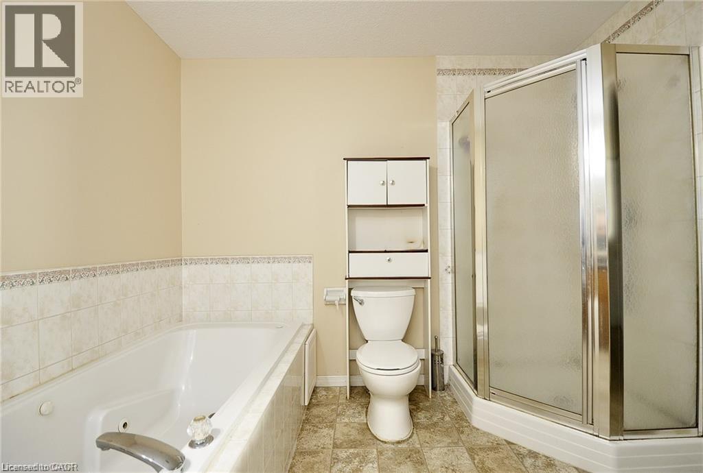 33 Bankside Drive, Kitchener, Ontario  N2N 3L3 - Photo 9 - 40769666