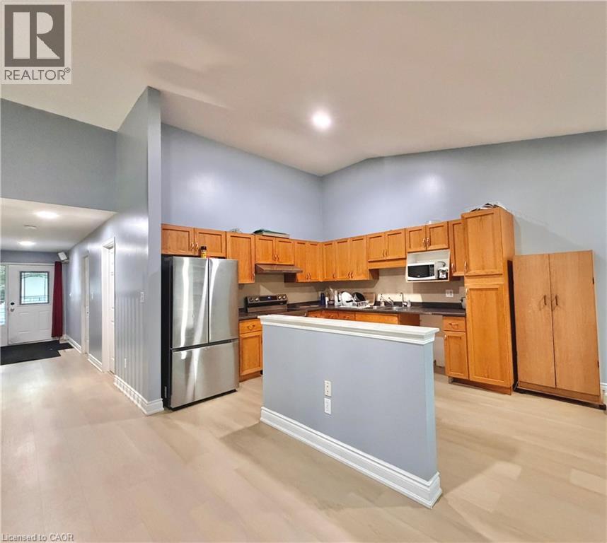 33 Bankside Drive, Kitchener, Ontario  N2N 3L3 - Photo 32 - 40769666