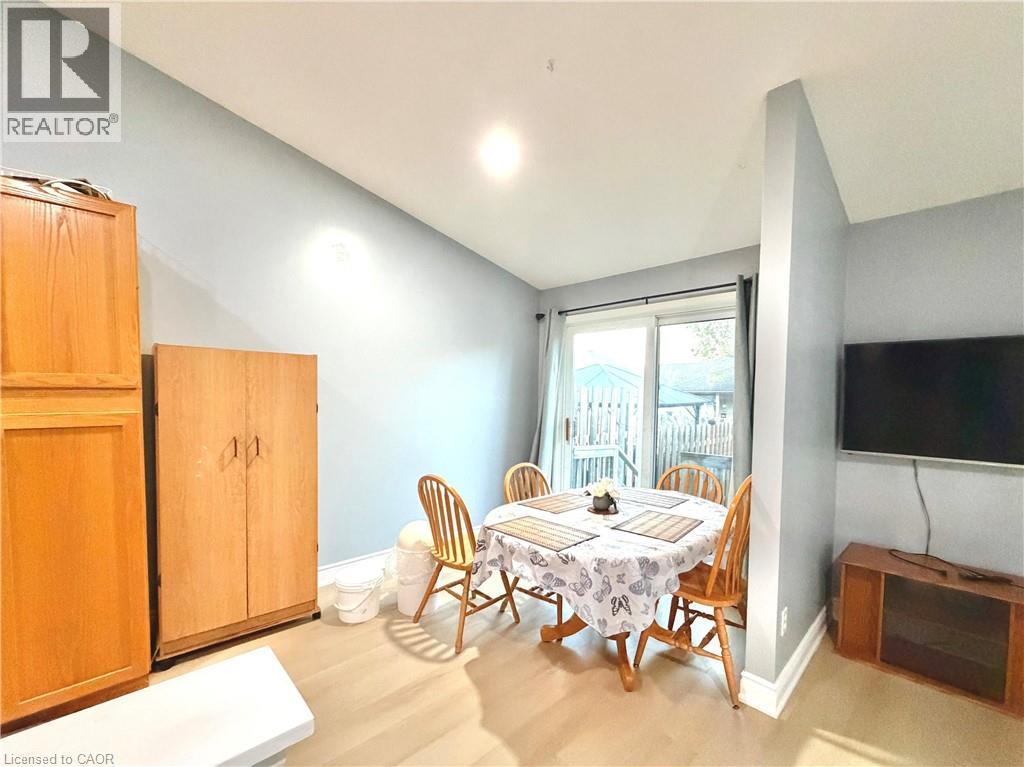 33 Bankside Drive, Kitchener, Ontario  N2N 3L3 - Photo 22 - 40769666