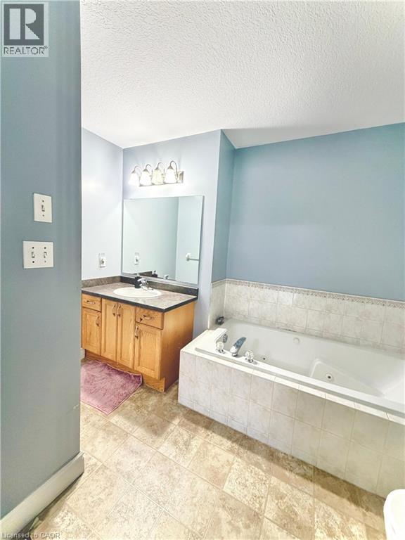 33 Bankside Drive, Kitchener, Ontario  N2N 3L3 - Photo 25 - 40769666