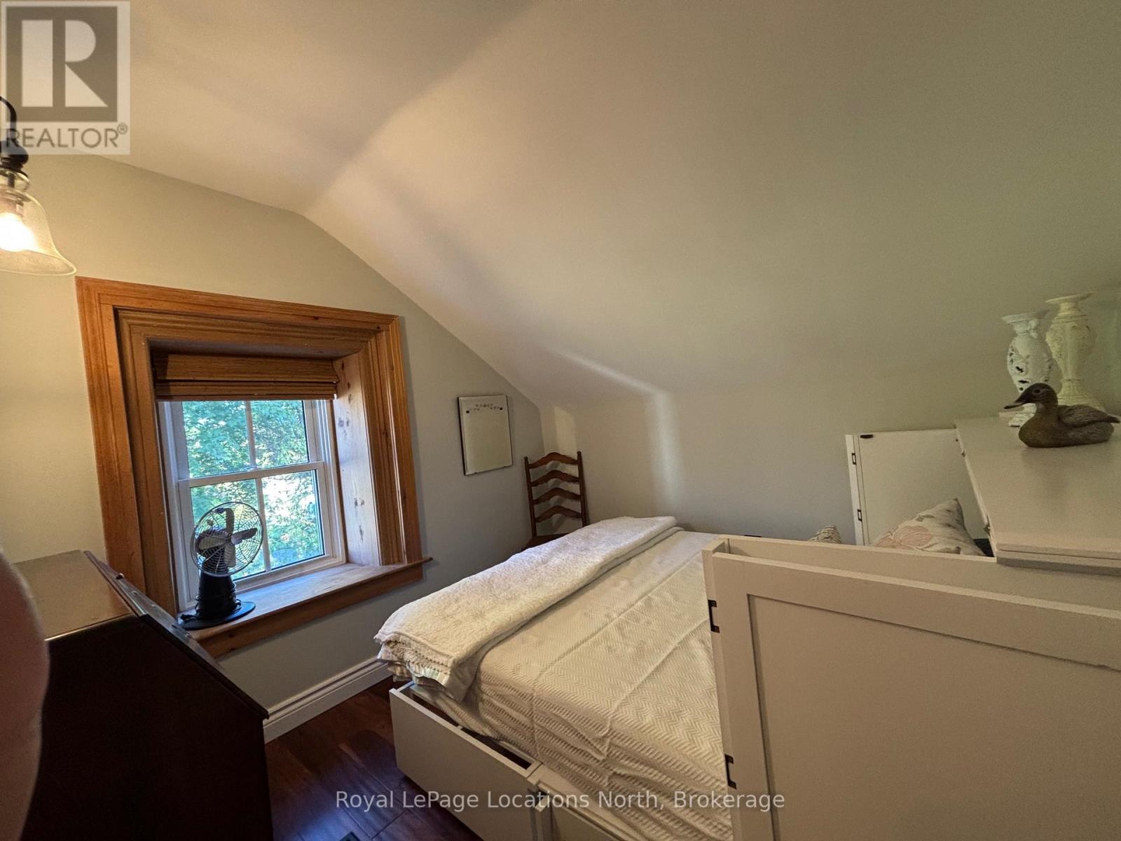 448 Grandview Drive, Meaford, Ontario  N4L 1J6 - Photo 16 - X12467494