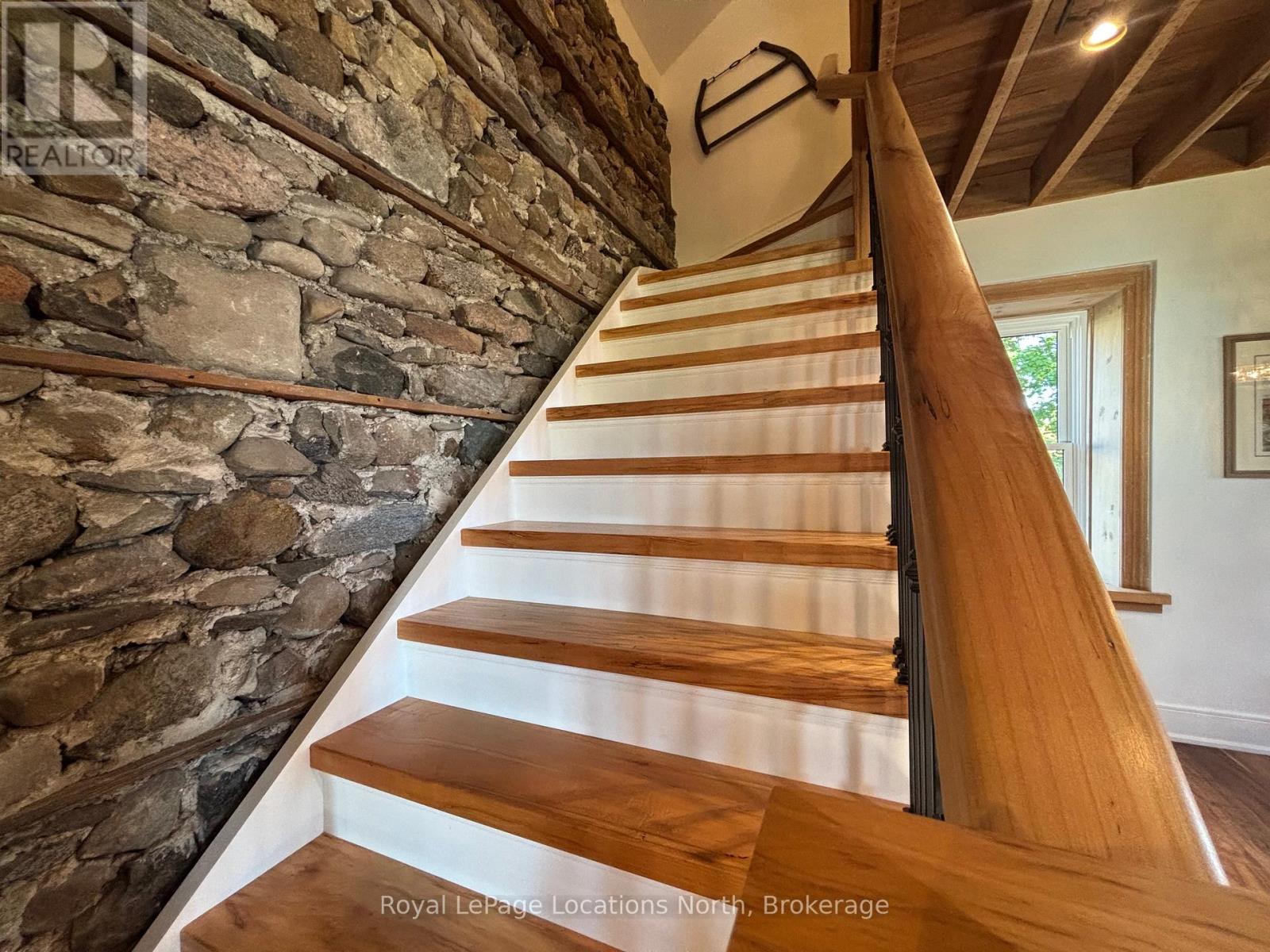 448 Grandview Drive, Meaford, Ontario  N4L 1J6 - Photo 24 - X12467494