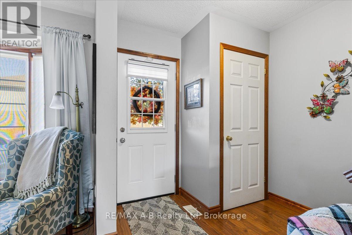 27 - 20 Southvale Road, St. Marys, Ontario  N4A 1E9 - Photo 8 - X12467505